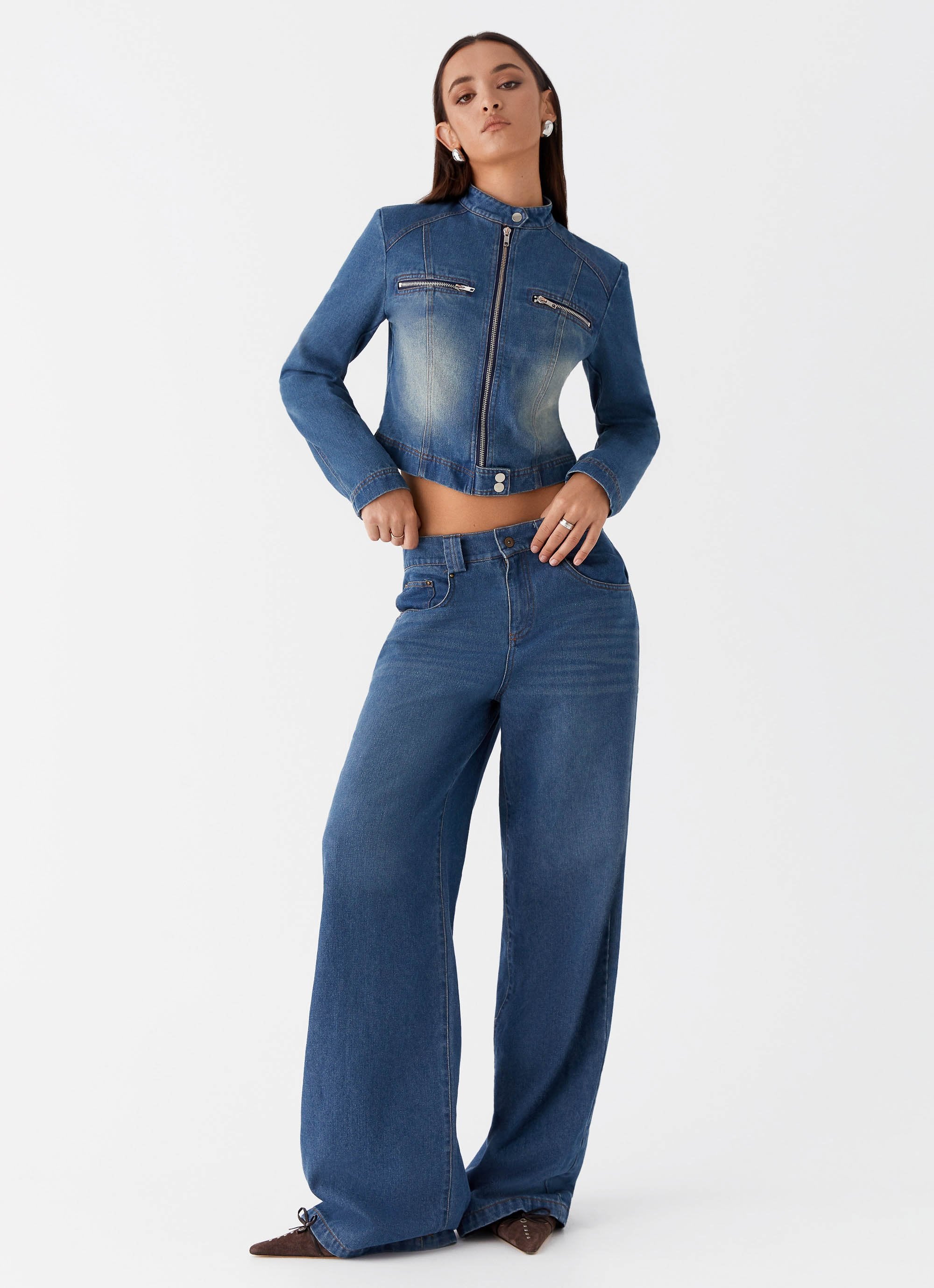 Ride Elegant Baggy Jeans - Vintage Blue Wash-Sunny Prom. All rights reserved.