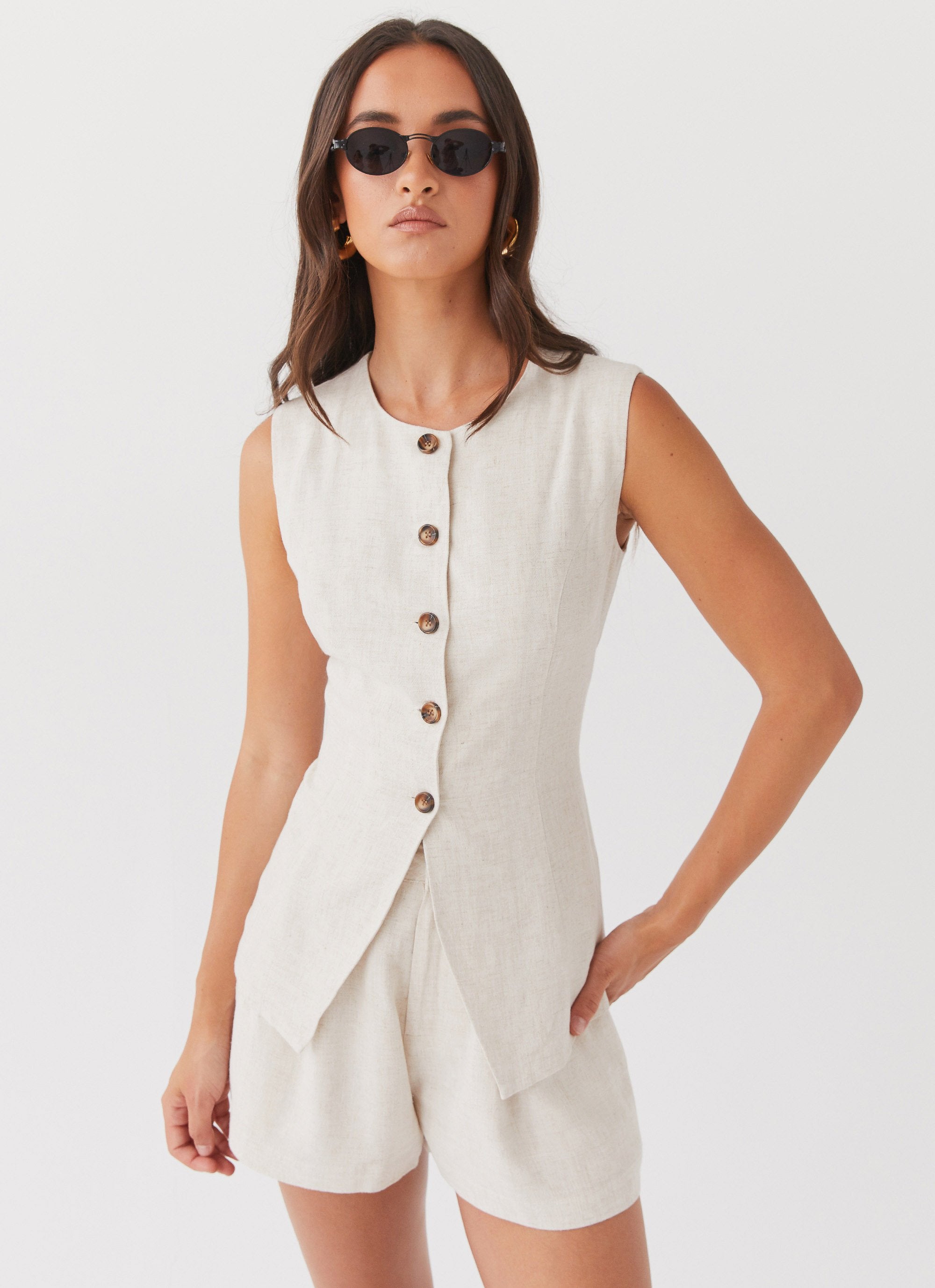 Born For Bordeaux Linen Vest - Oatmeal-Sunny Prom. All rights reserved.