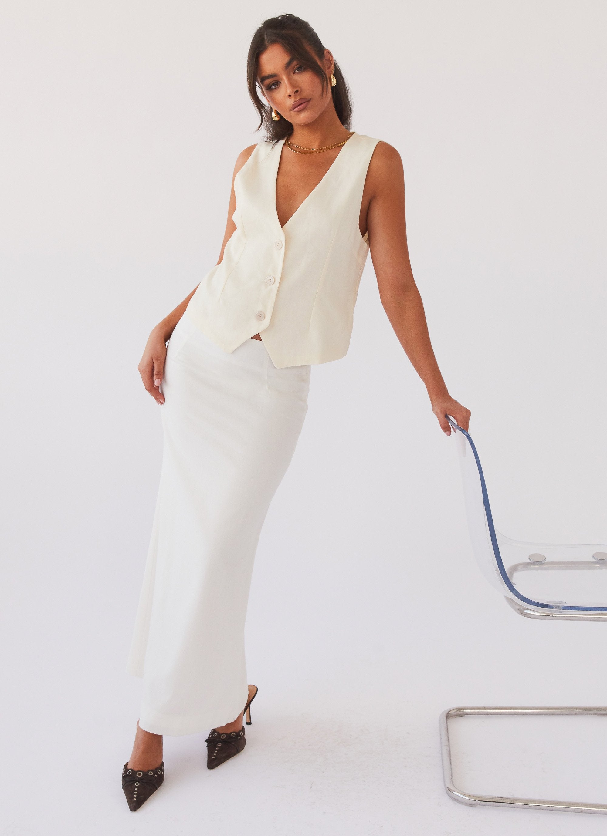 Born For Bordeaux Linen Midi Skirt - White-Sunny Prom. All rights reserved.