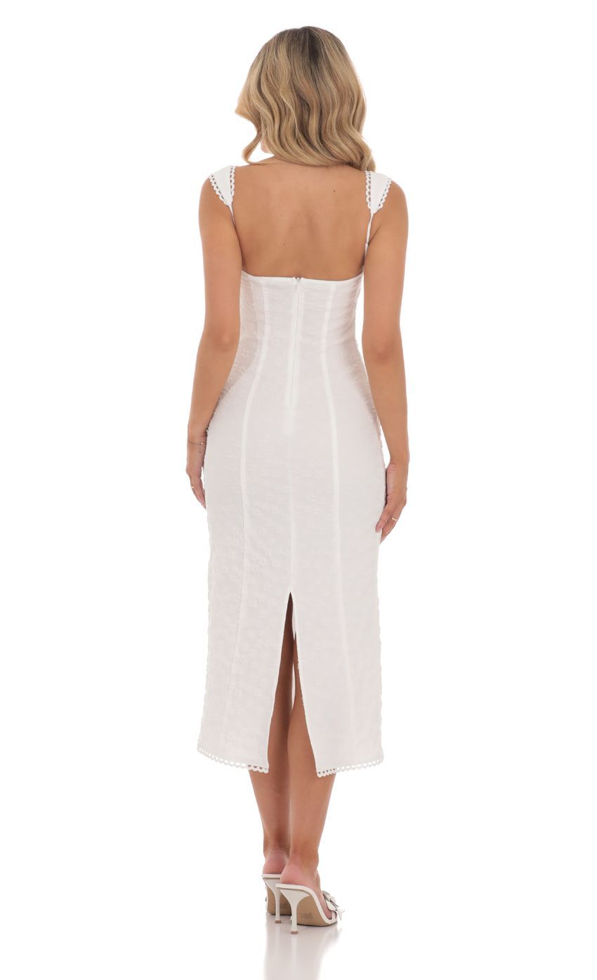 Textured Floral Midi Dress in White-Sunny Prom. All rights reserved.