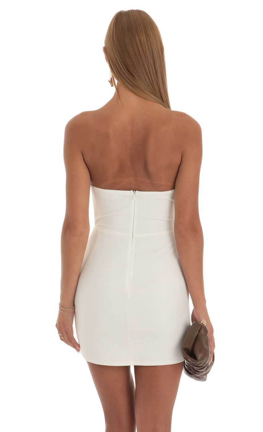 Strapless Corset Dress in White-Sunny Prom. All rights reserved.