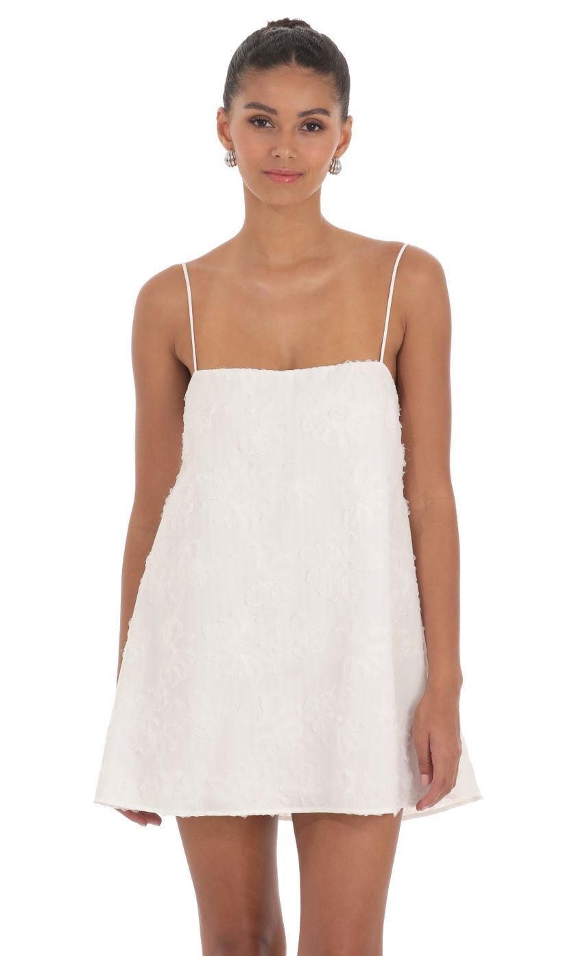 Textured Shift Dress in White-Sunny Prom. All rights reserved.