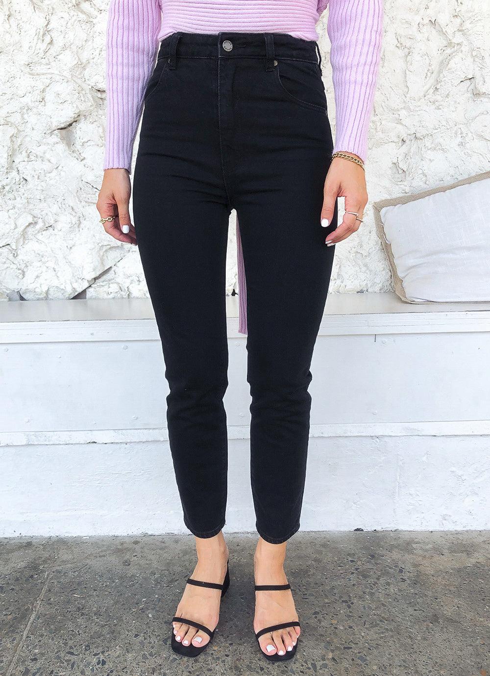 Dusters Jeans - Comfort Jet Black-Sunny Prom. All rights reserved.