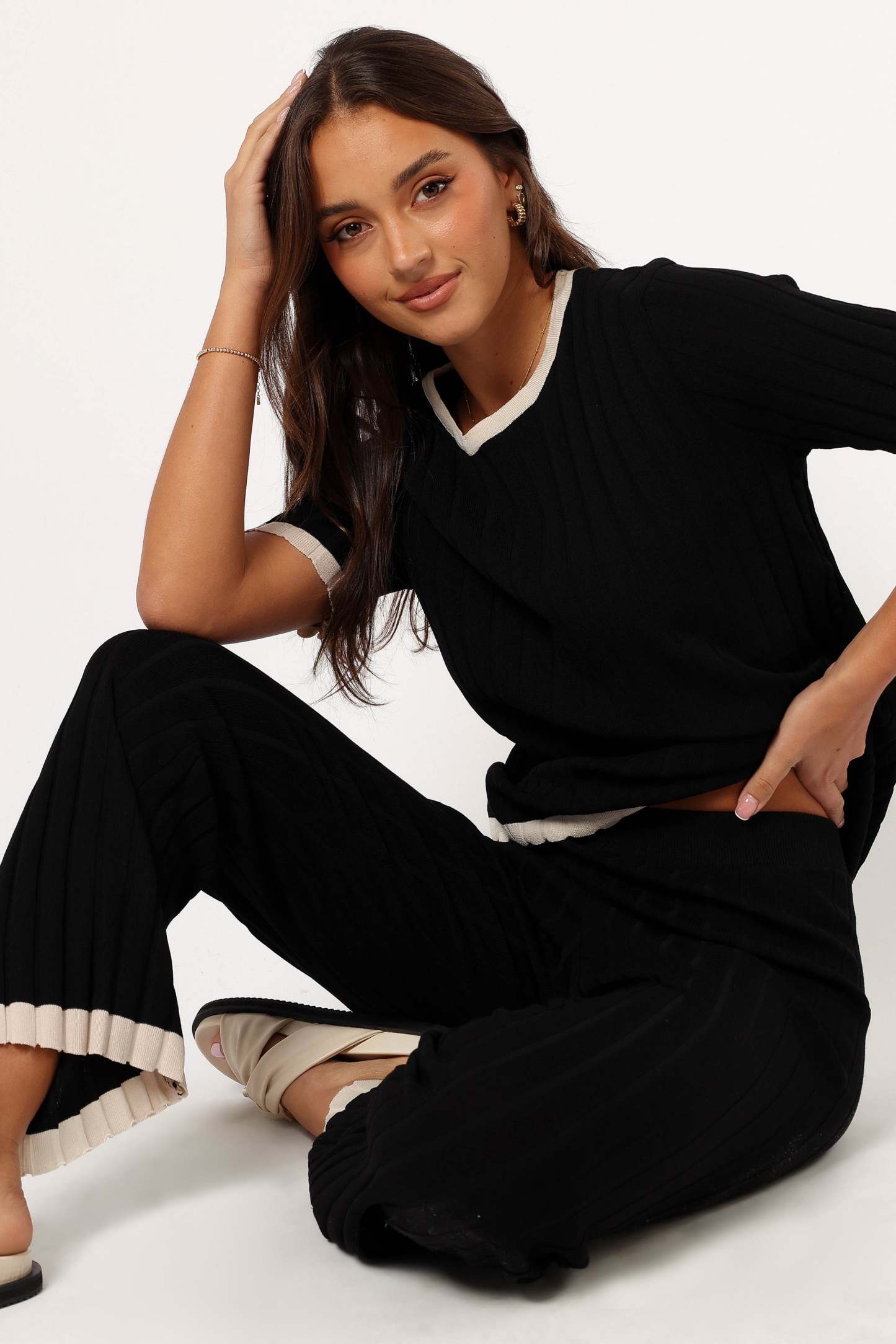 Henrie Knit Set - Black Beige-Sunny Prom