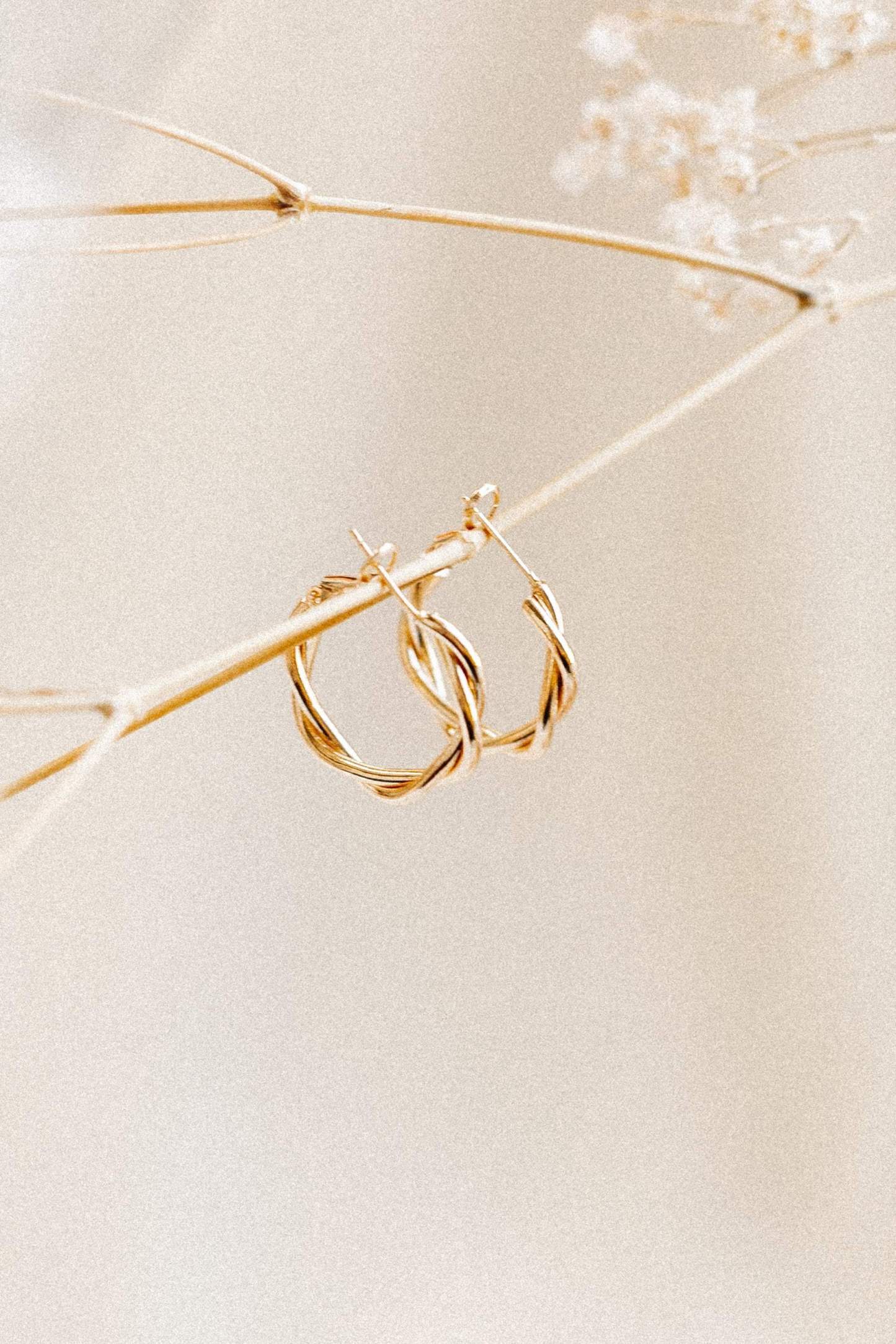 Armina Earrings - Gold-Sunny Prom