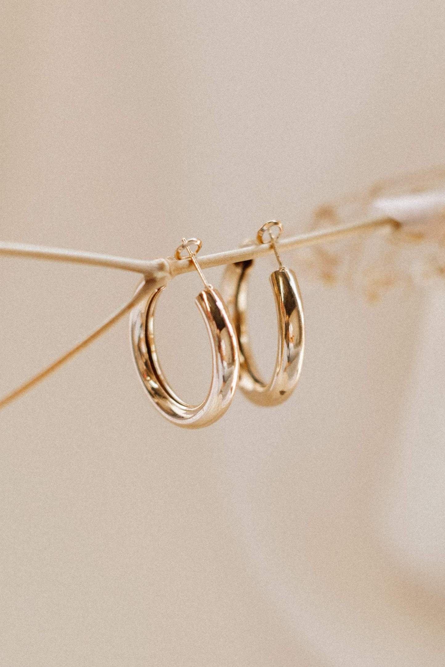 Delilah Earrings - Gold-Sunny Prom