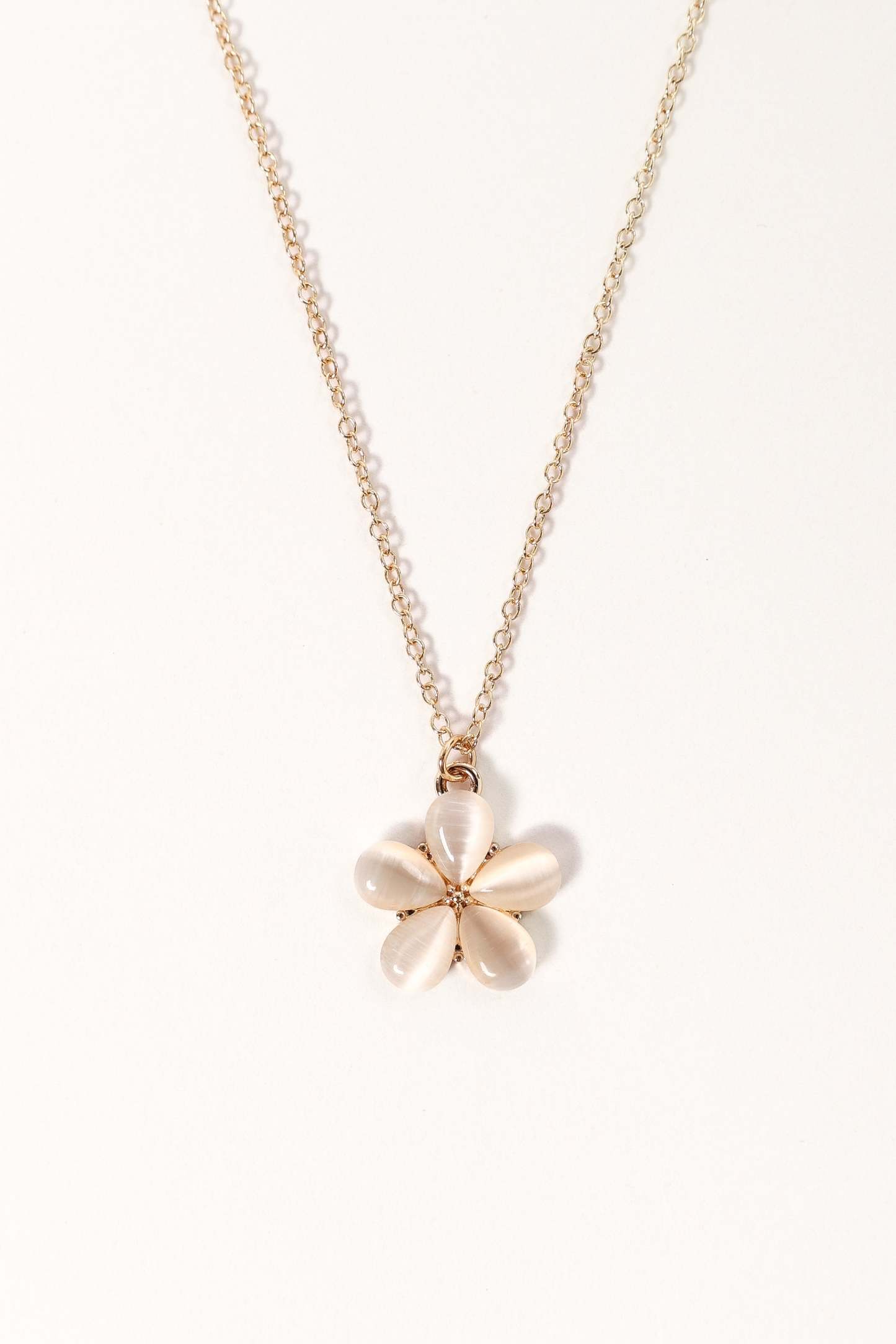 Everlee Floral Necklace - Gold-Sunny Prom