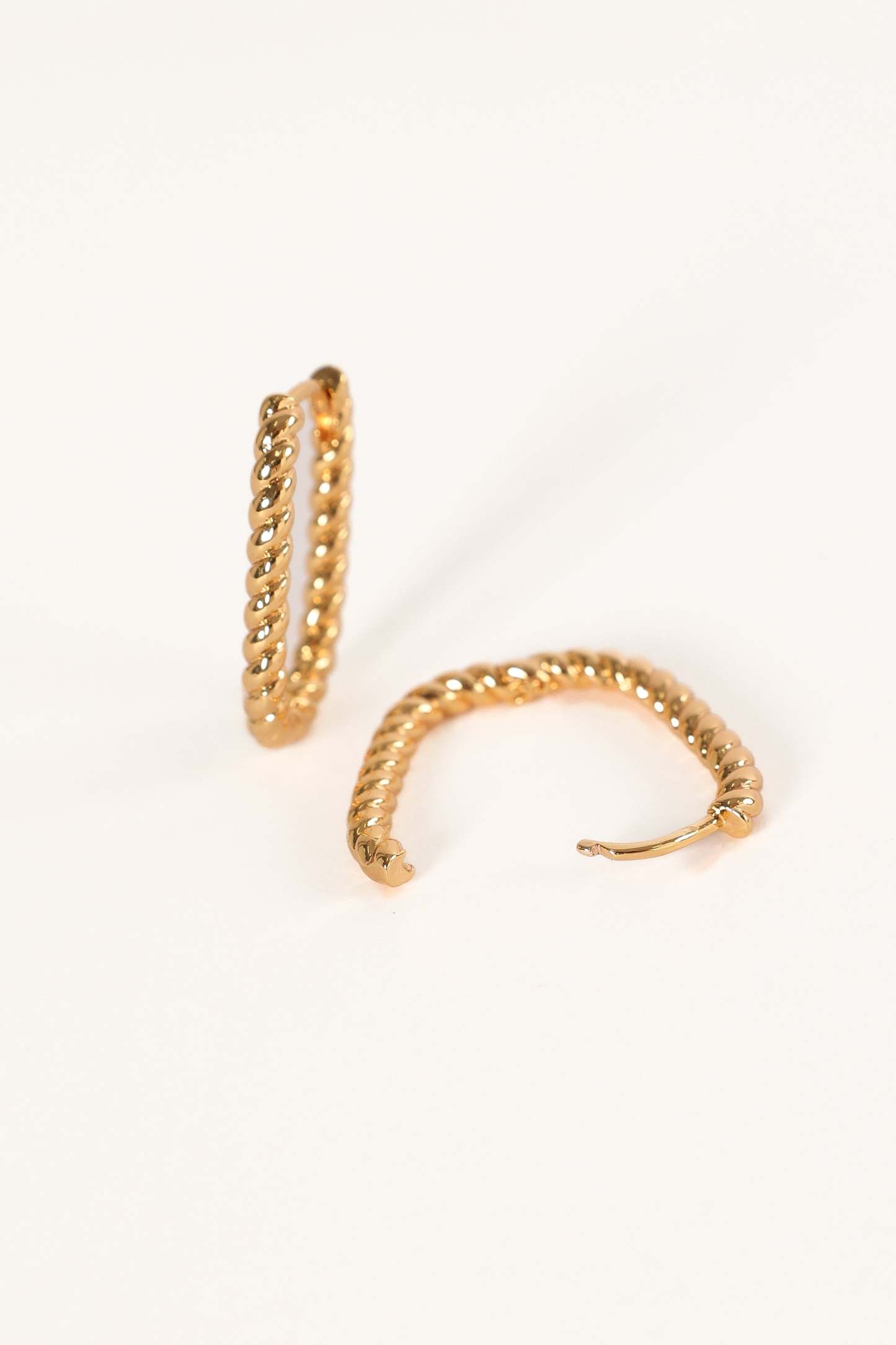 Fabian Hoop Earrings - Gold-Sunny Prom