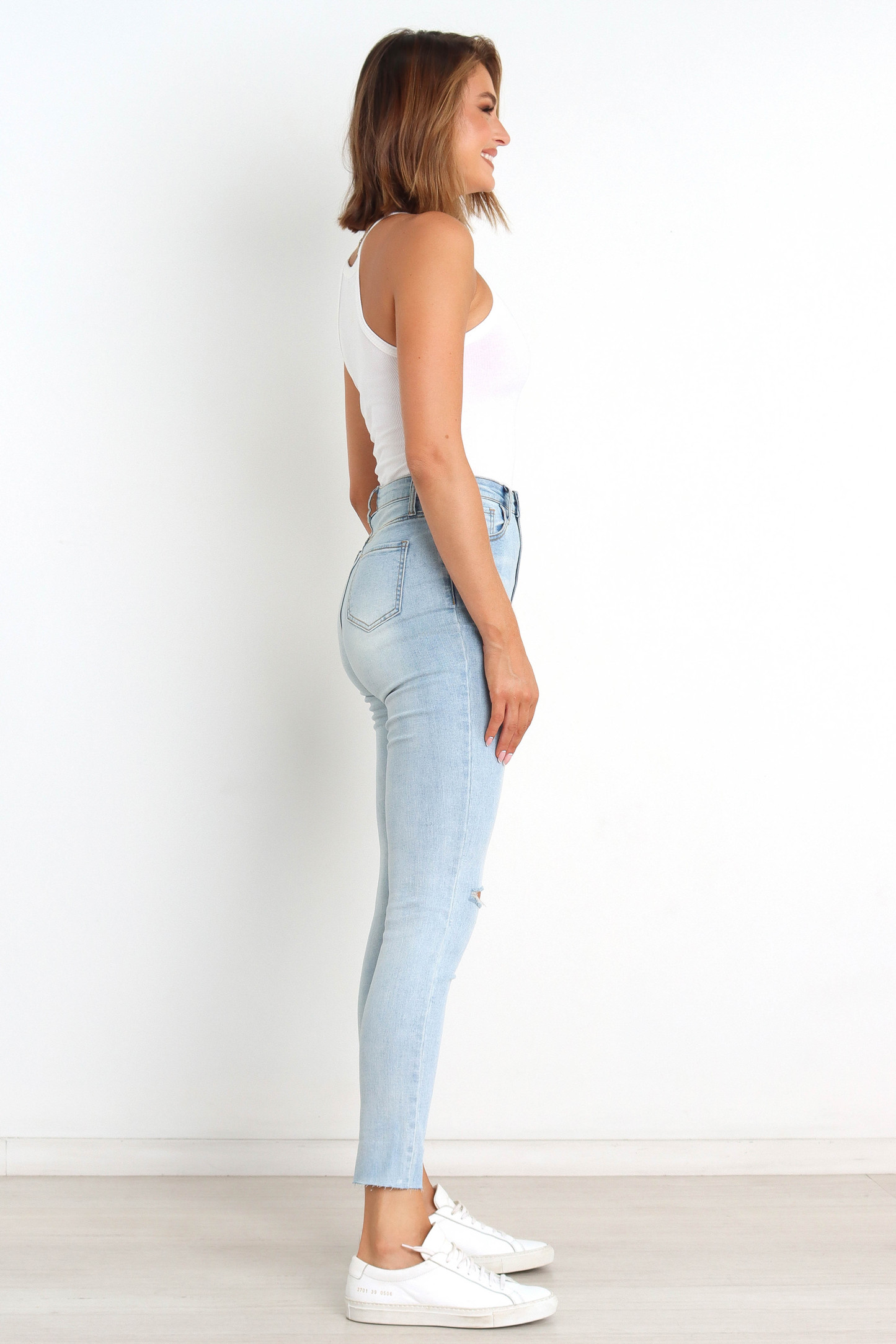 Hadie Jeans - Light Blue Wash-Sunny Prom