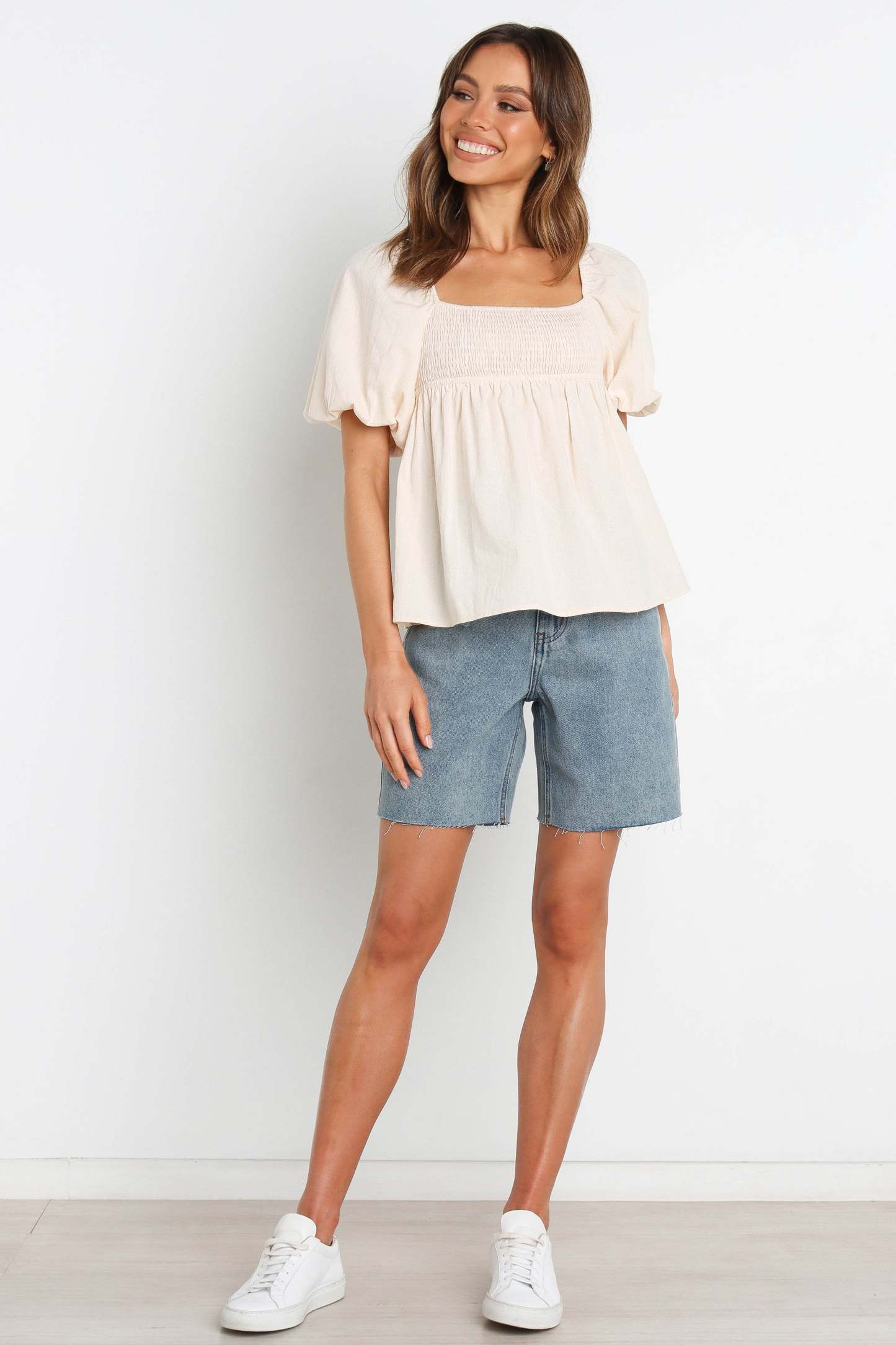 Hodgeman Shorts - Mid Wash-Sunny Prom