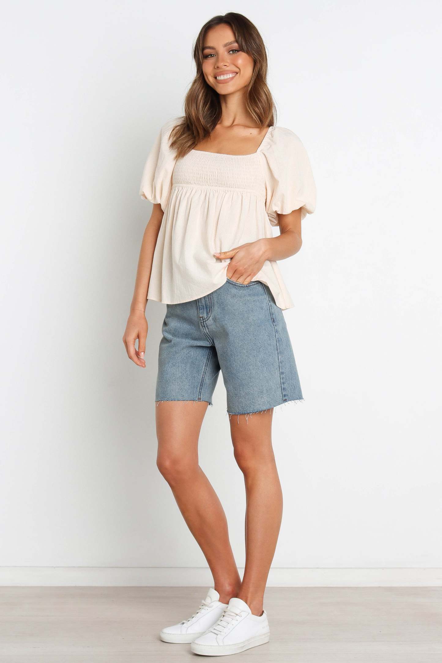 Hodgeman Shorts - Mid Wash-Sunny Prom
