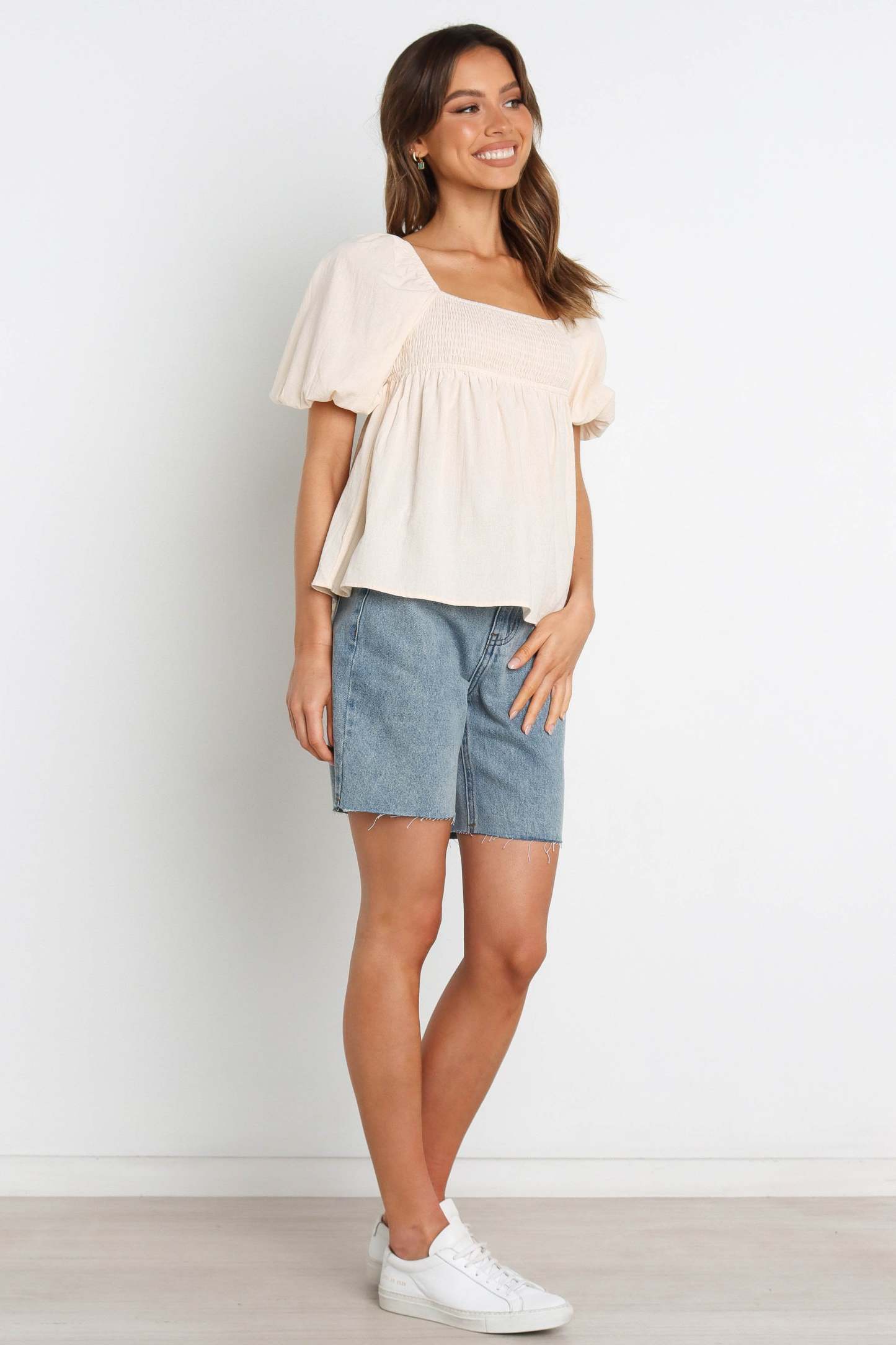 Hodgeman Shorts - Mid Wash-Sunny Prom