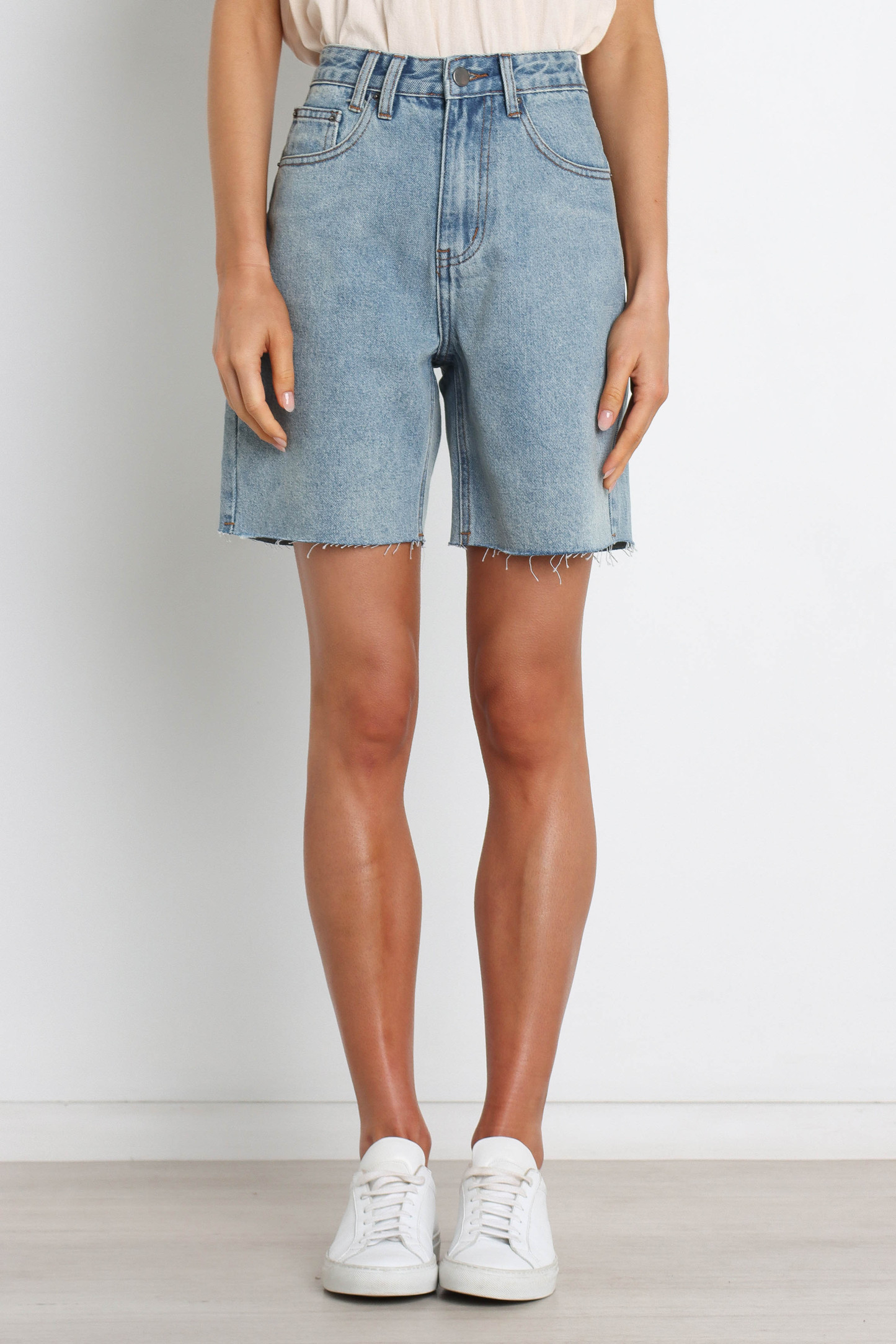 Hodgeman Shorts - Mid Wash-Sunny Prom