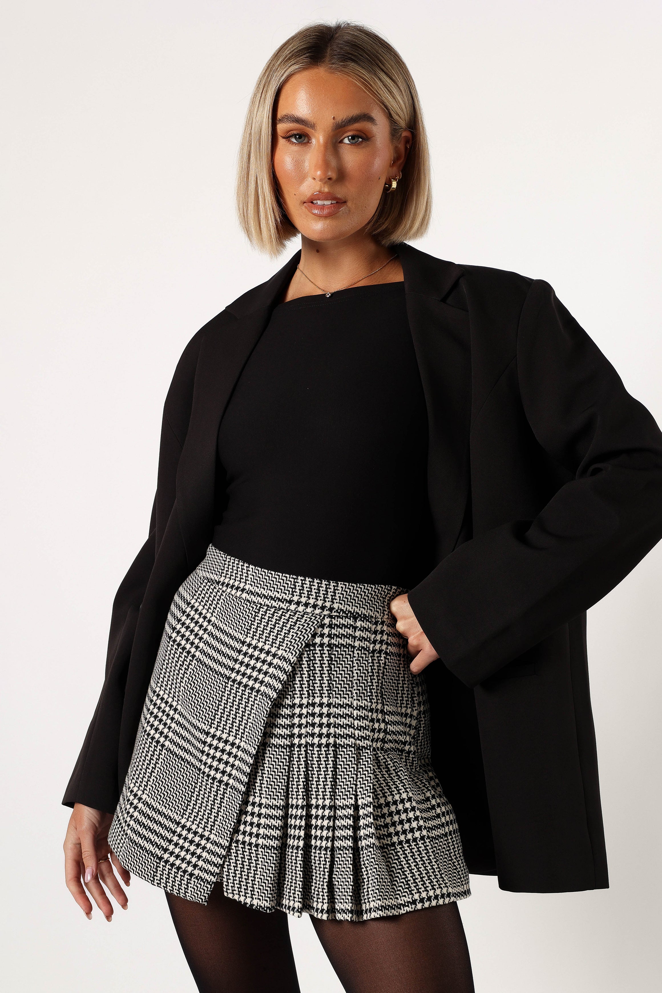 Natasha Mini Skort - Black/White-Sunny Prom