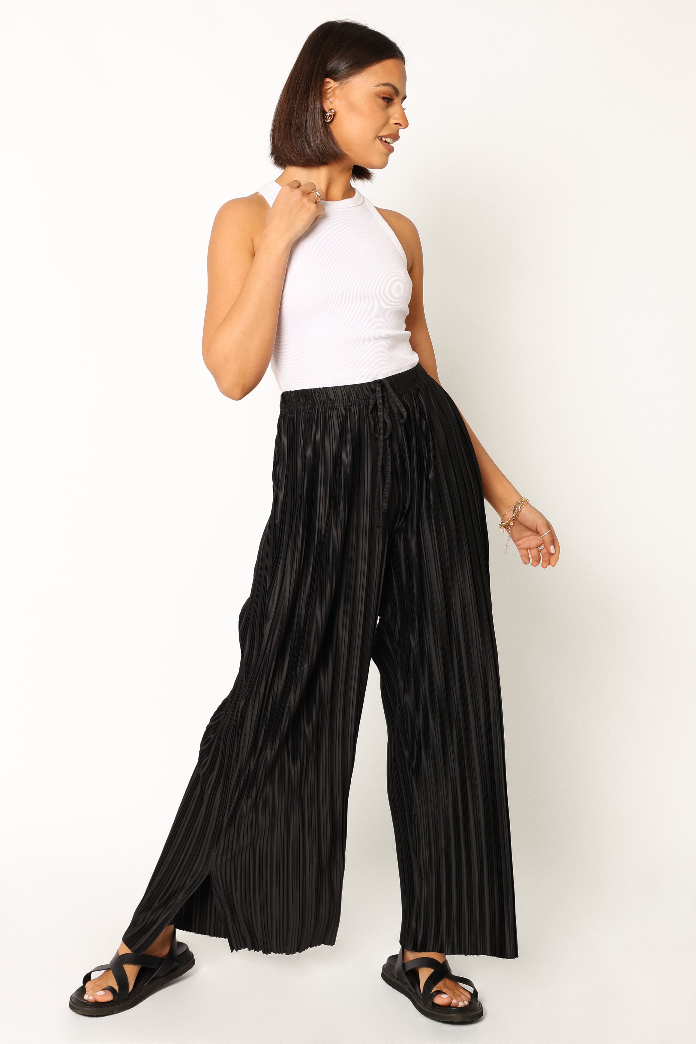 Sasha Pleated Pants - Black-Sunny Prom