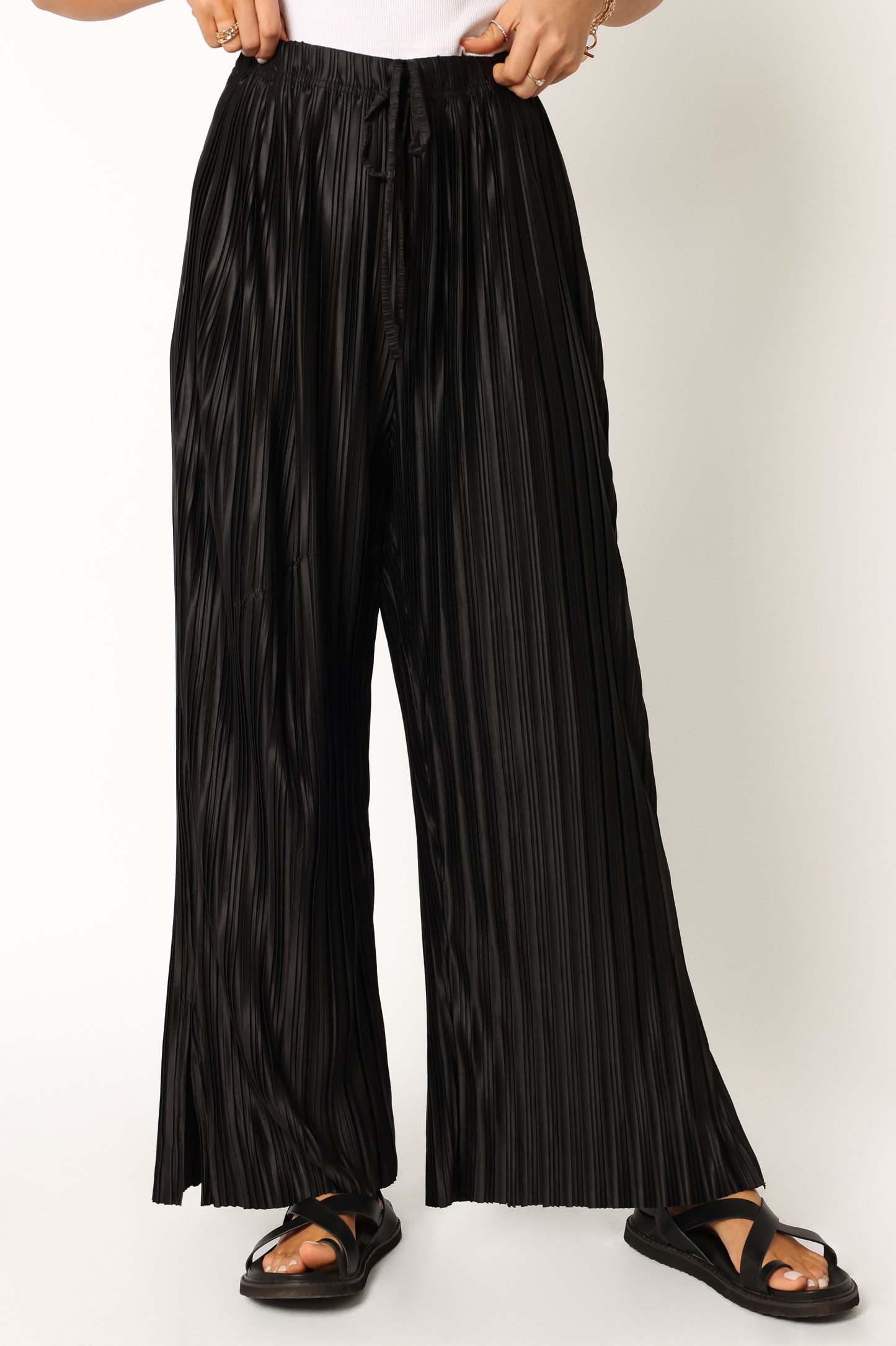 Sasha Pleated Pants - Black-Sunny Prom