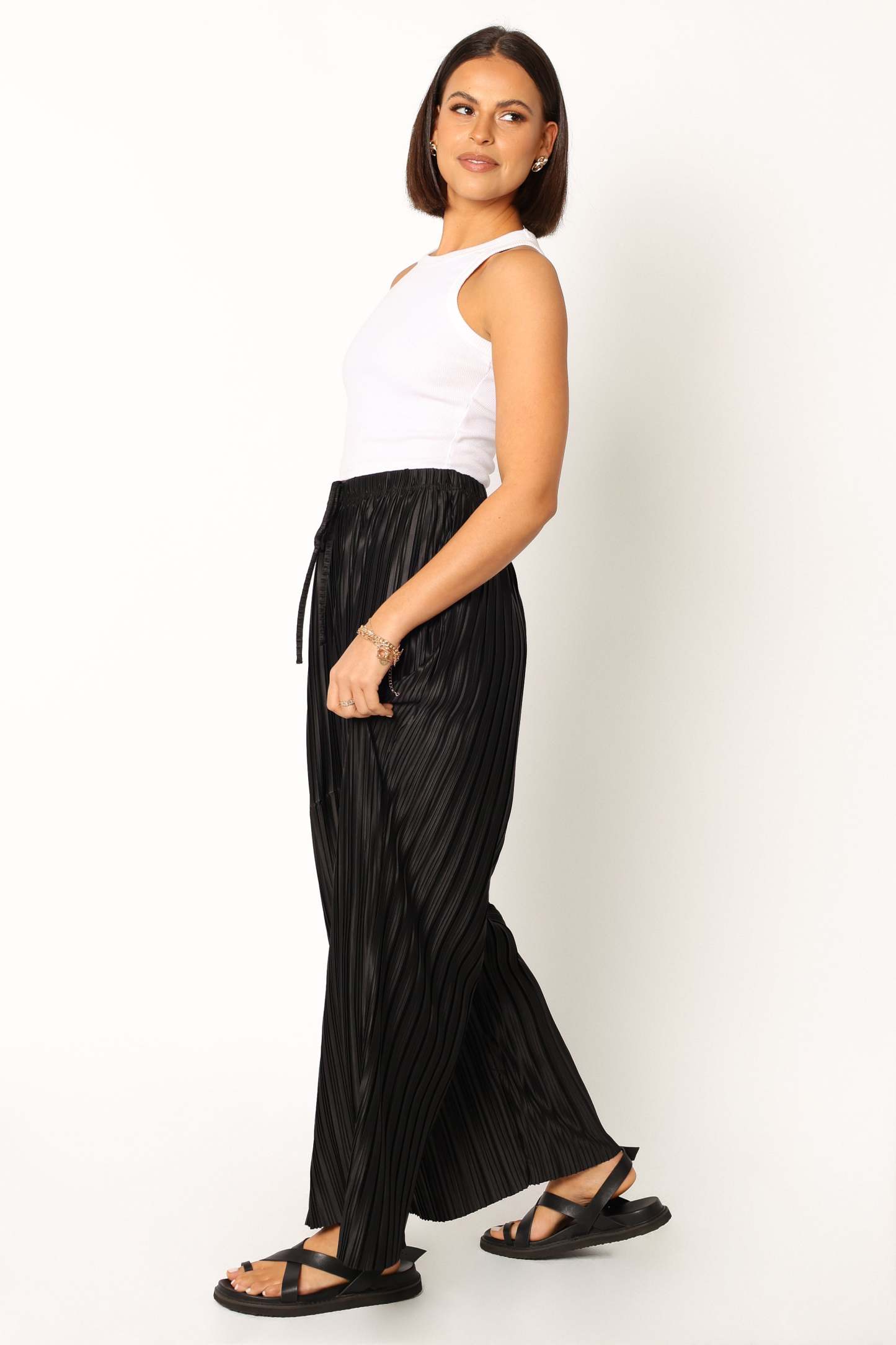 Sasha Pleated Pants - Black-Sunny Prom