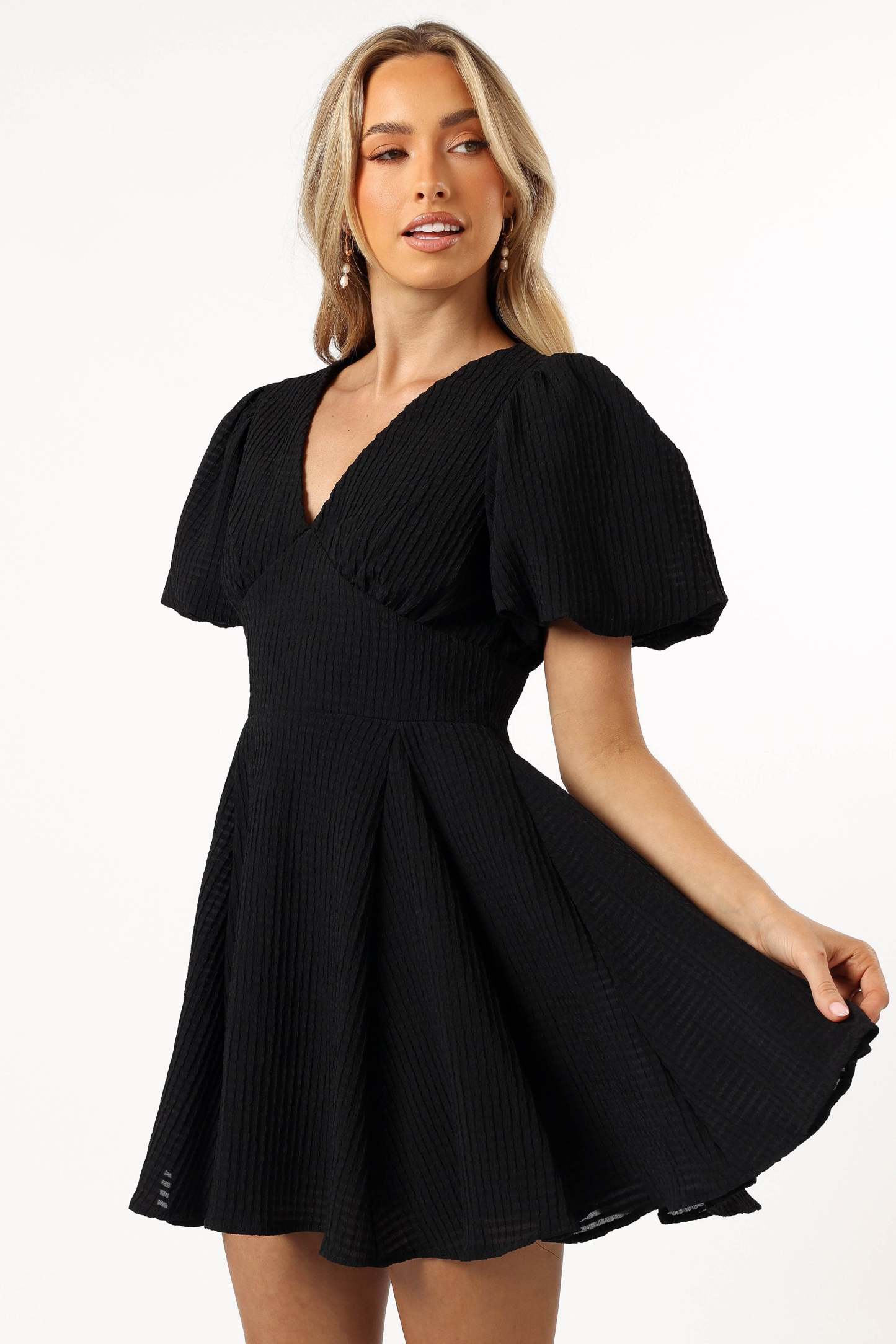 Max Short Sleeve Mini Dress - Black-Sunny Prom