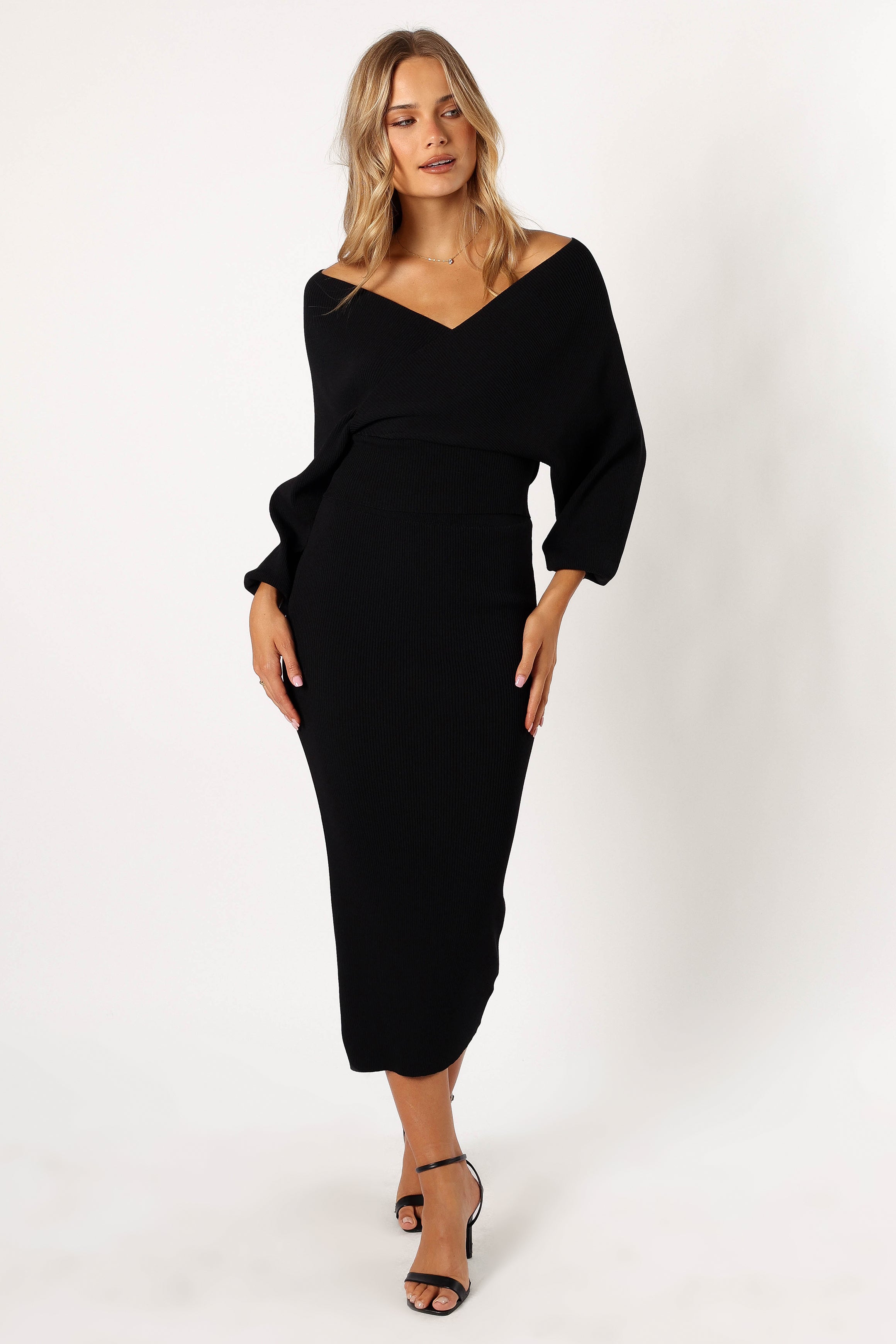 Sharnie Knitted Set - Black-Sunny Prom