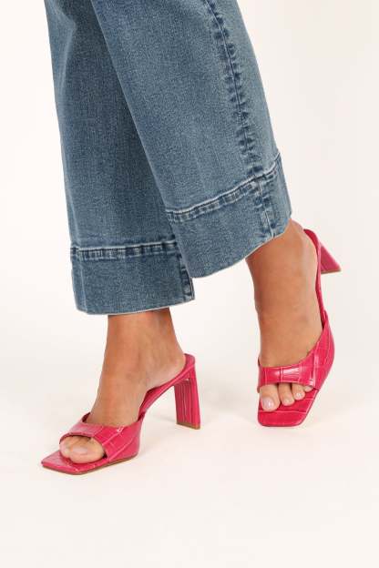 Kinlee Mid Heel Mule - Wild Berry Croc-Sunny Prom