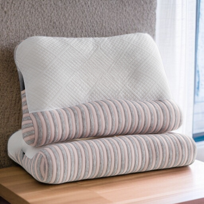 Kuschelbär Nackenkissen