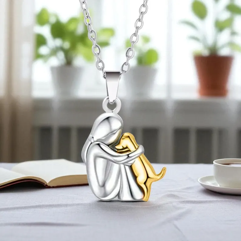 Dog Mom & Cat Mom Necklace – A Hug That Lasts Forever 🐾