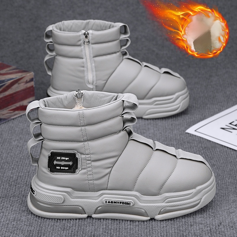 Neue gefütterte Plateauschuhe im Brotdesign