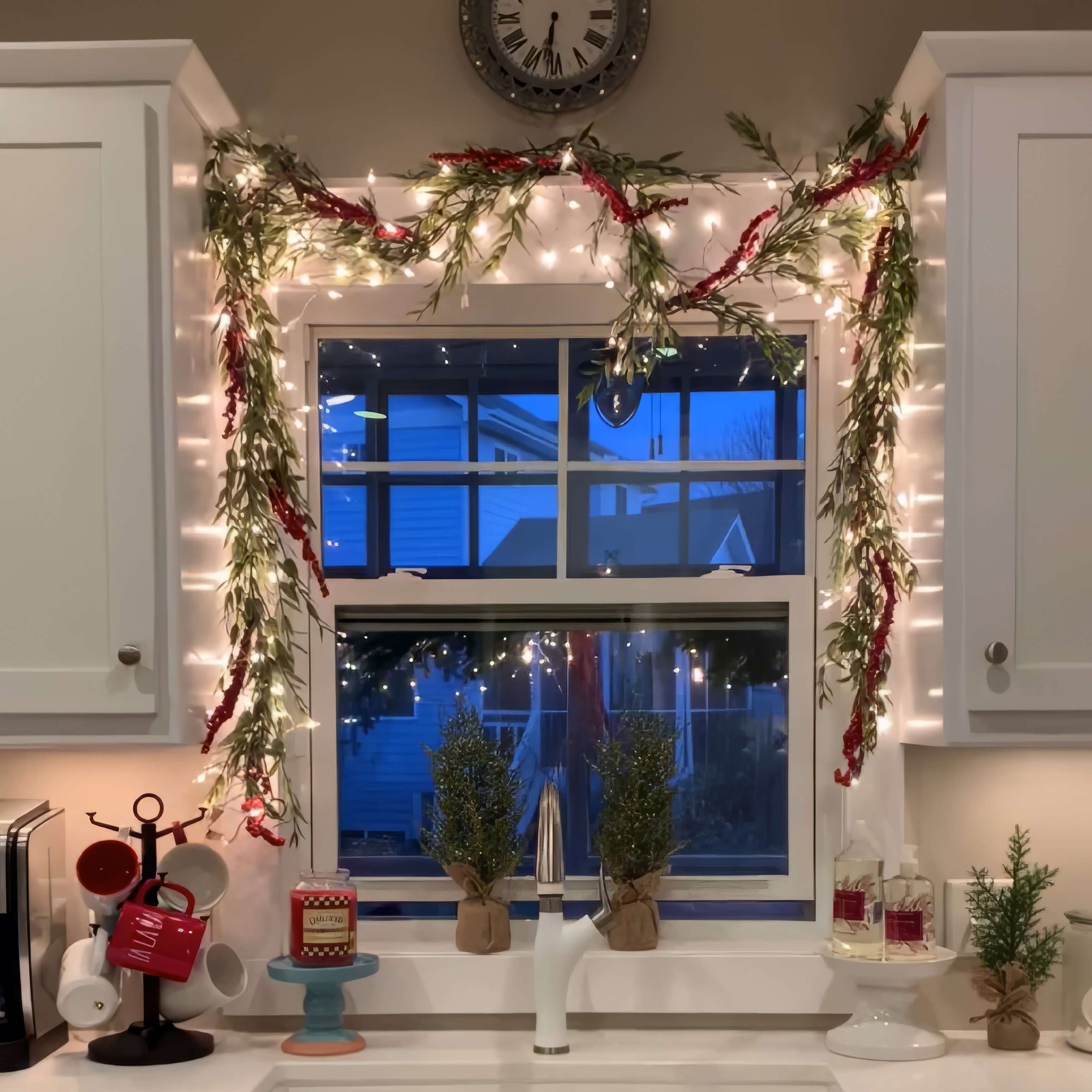 Glistening Glow Garlands 149