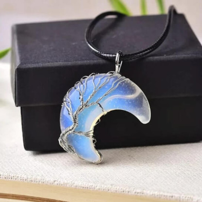 Crescent Necklace