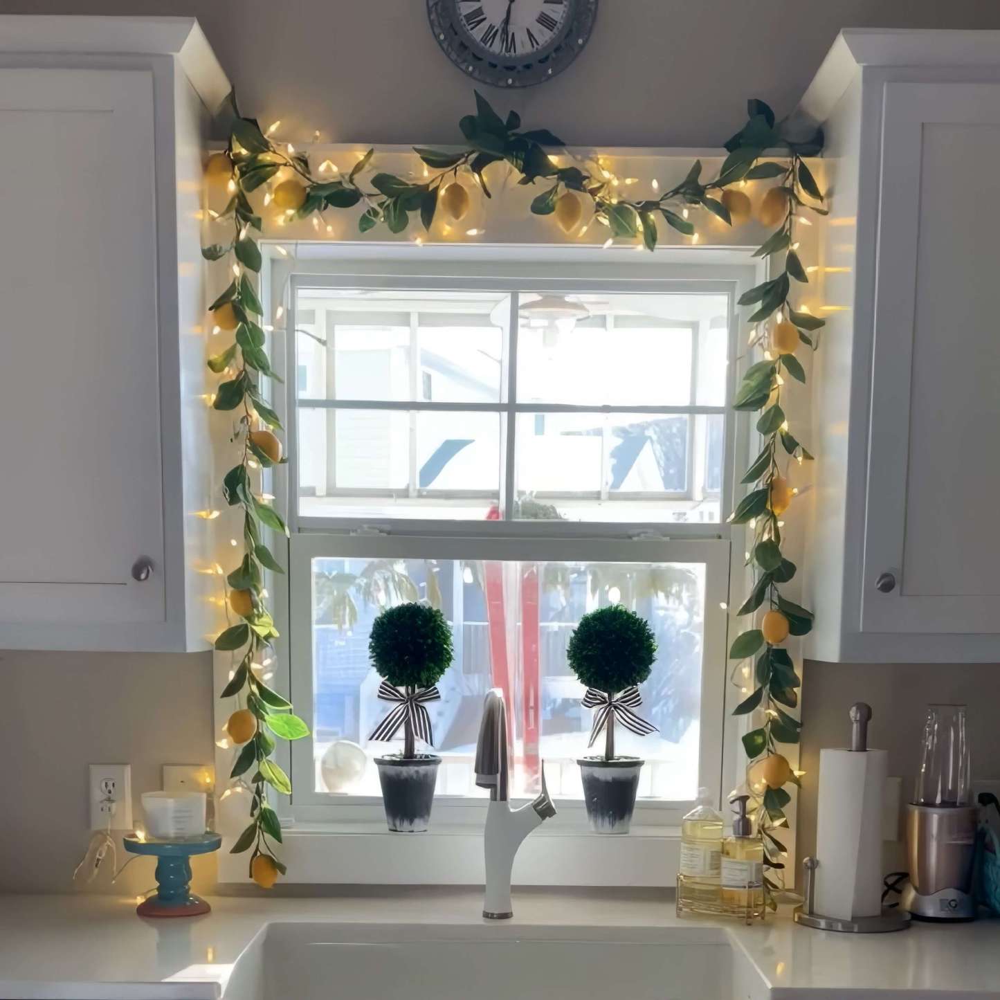 Glistening Glow Garlands 149