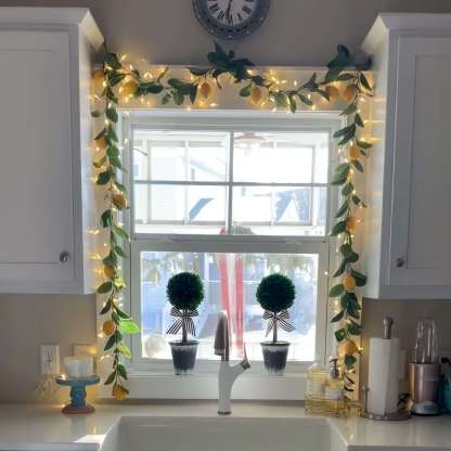 Glistening Glow Garlands 149