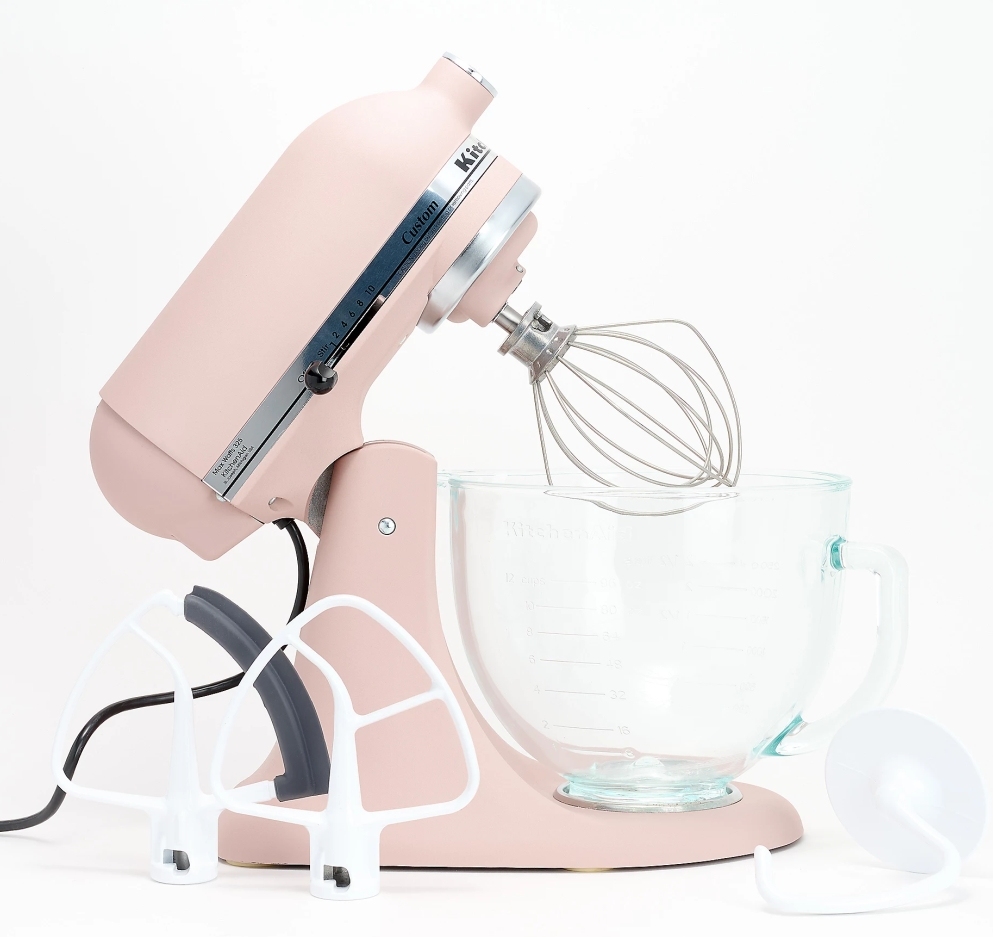💝𝗧𝗼𝗱𝗮𝘆'𝘀 𝗦𝗽𝗲𝗰𝗶𝗮𝗹𝘀✨ Buy 1 Get 1 Free ✨KitchenAid 5-qt Tilt Head Glass Bowl Stand Mixer w/ Flex Edge
