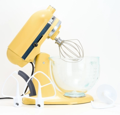 💝𝗧𝗼𝗱𝗮𝘆'𝘀 𝗦𝗽𝗲𝗰𝗶𝗮𝗹𝘀✨ Buy 1 Get 1 Free ✨KitchenAid 5-qt Tilt Head Glass Bowl Stand Mixer w/ Flex Edge