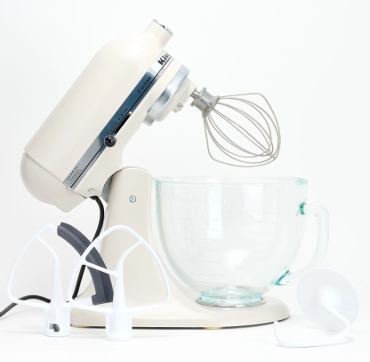 💝𝗧𝗼𝗱𝗮𝘆'𝘀 𝗦𝗽𝗲𝗰𝗶𝗮𝗹𝘀✨ Buy 1 Get 1 Free ✨KitchenAid 5-qt Tilt Head Glass Bowl Stand Mixer w/ Flex Edge