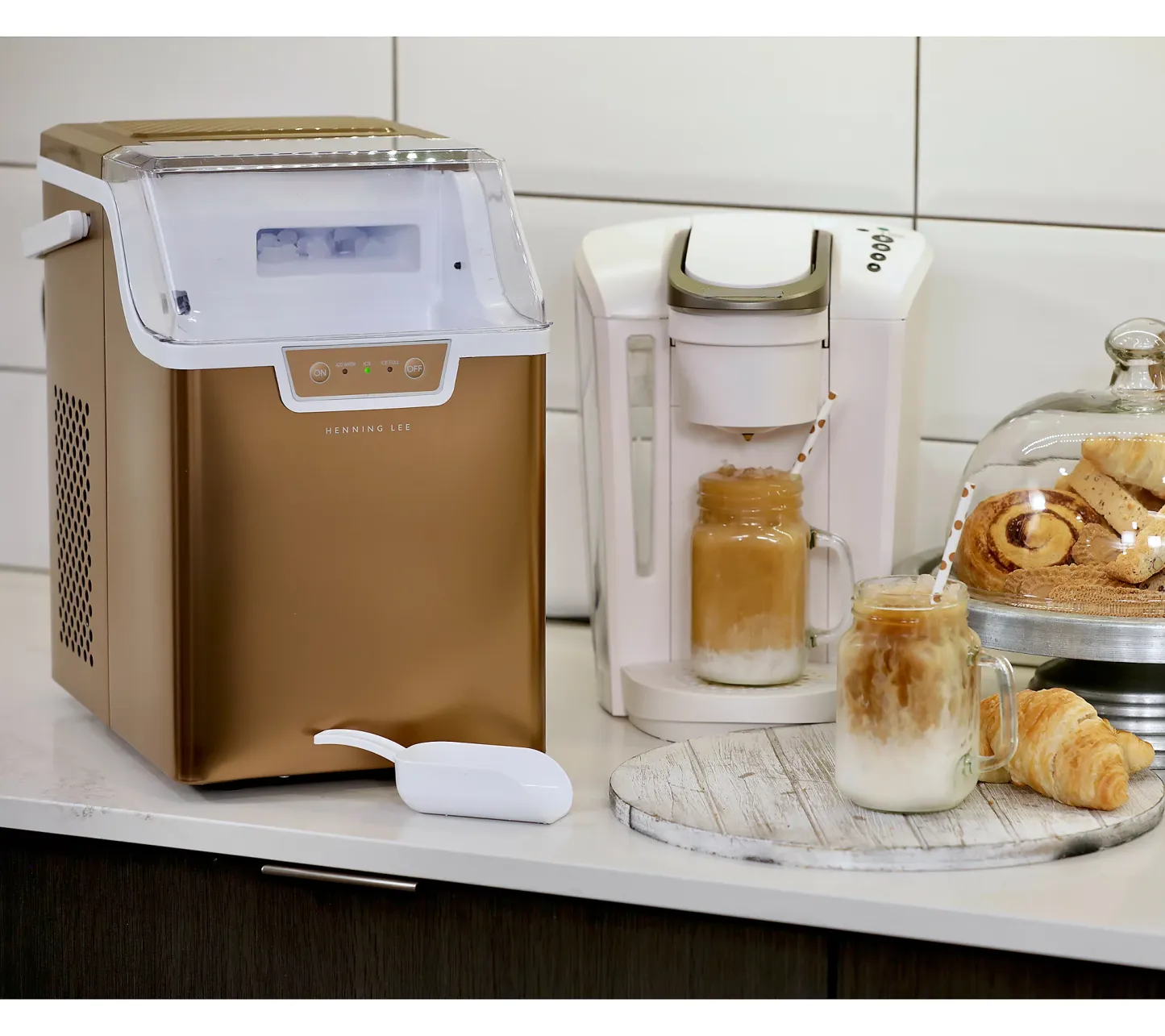 Soon to be sold out!!💝Last Day For Clearance, Buy 2 get 30% off✨Henning Lee 27-lb 5 Minute Nugget Ice Maker w/ Scoop