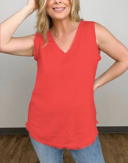 Linen Pre-Washed Frayed Edge V-Neck Sleeveless Top
