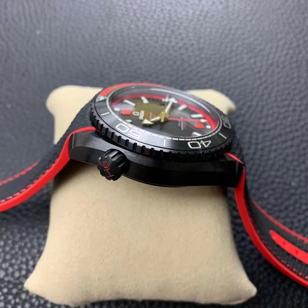 Omega Seamaster Planet Ocean Master Chronometr GMT Deep Black 215.92.46.22.01.003