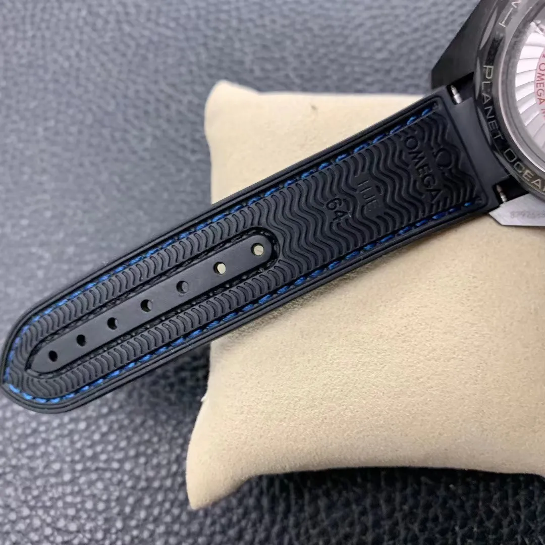 Omega Seamaster Planet Ocean Master Chronometr GMT Deep Black 215.92.46.22.01.002