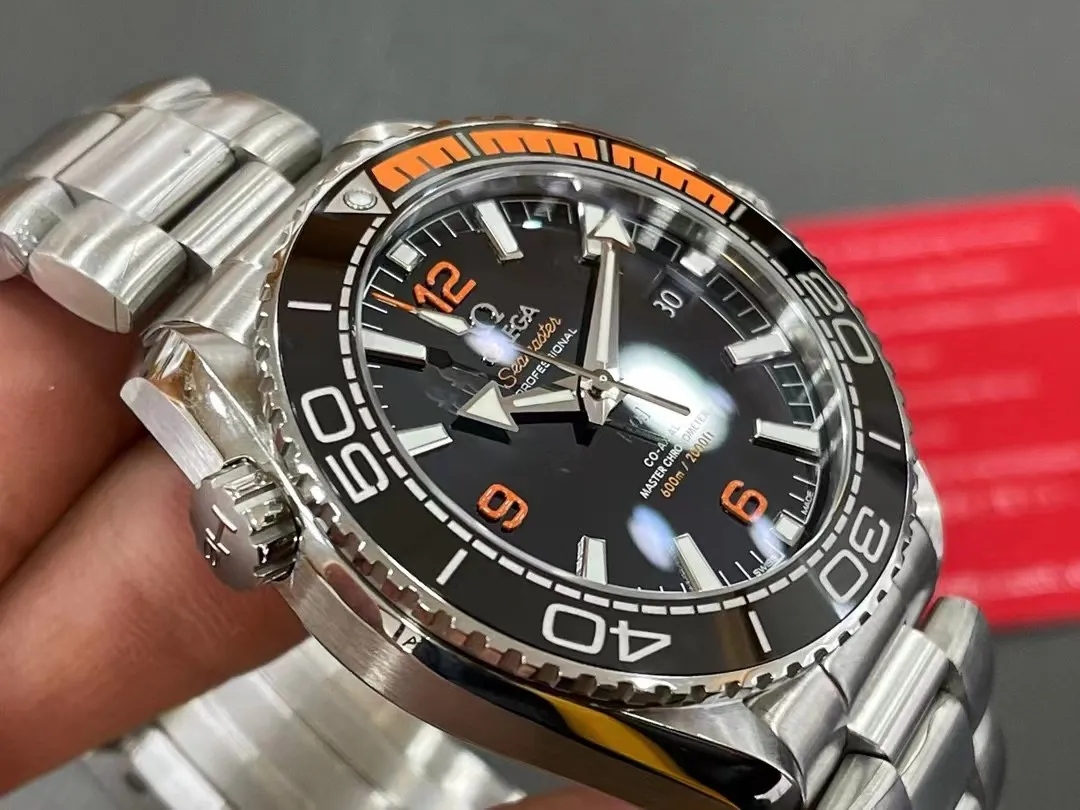 Omega Seamaster Planet Ocean Co-Axial Master Chronometr 215.30.44.21.01.002