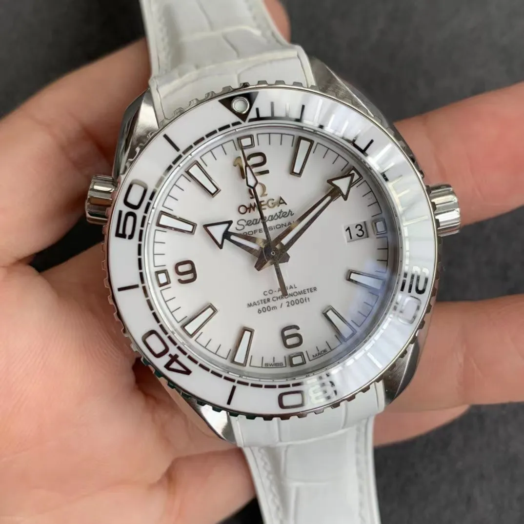 Omega Seamaster Planet Ocean Co-Axial Master Chronometr 215.33.40.20.04.001