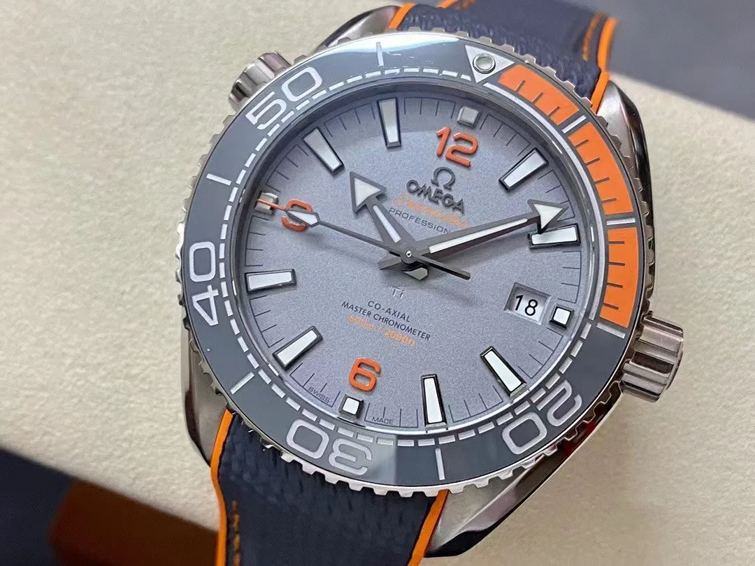 Omega Seamaster Planet Ocean Co-Axial Master Chronometer 215.92.44.21.99.001