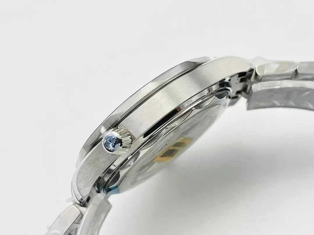 Omega Seamaster Diver 300M Co-Axial Master Chronometer 210.30.42.20.03.001