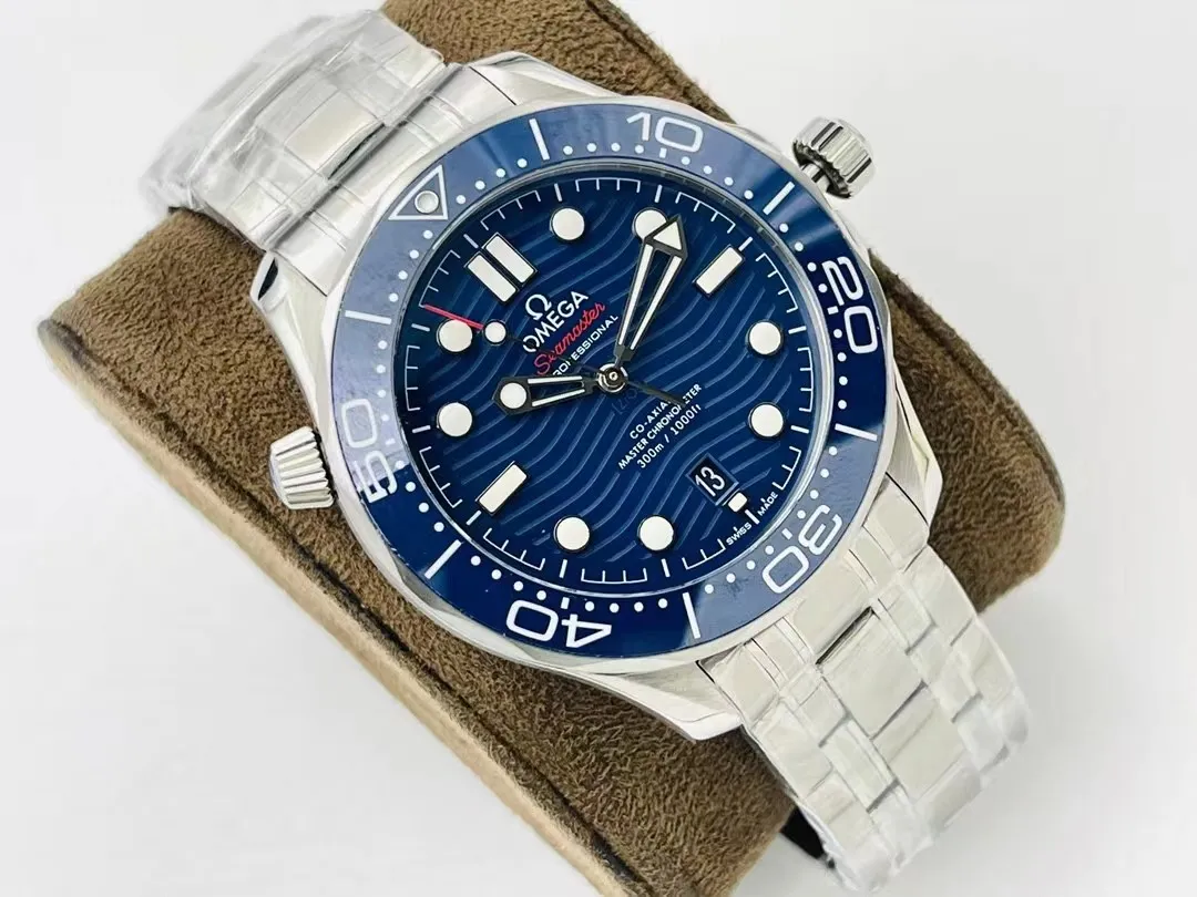 Omega Seamaster Diver 300M Co-Axial Master Chronometer 210.30.42.20.03.001