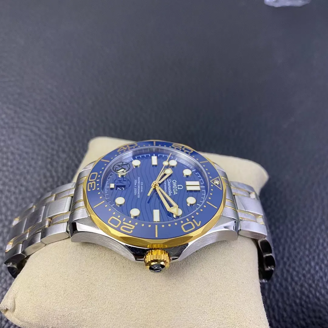 Omega Seamaster Diver 300M Co-Axial Master Chronometer 210.20.42.20.03.001