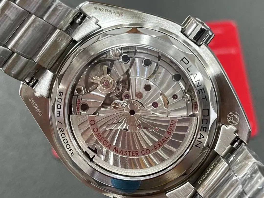 Omega Seamaster Planet Ocean Co-Axial Master Chronometr 215.30.44.21.01.002