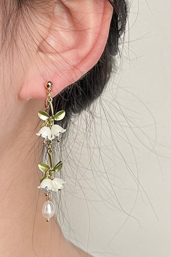 Clip-On Lily of the Valley Bridal Earrings Non-Pierced Earrings for Wedding
