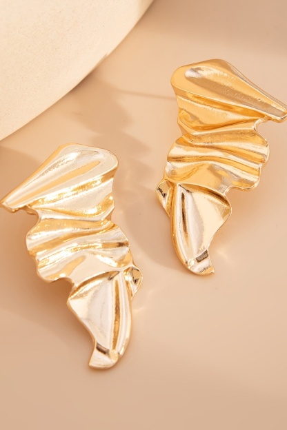 Exaggerated Ruched Golden Earrings