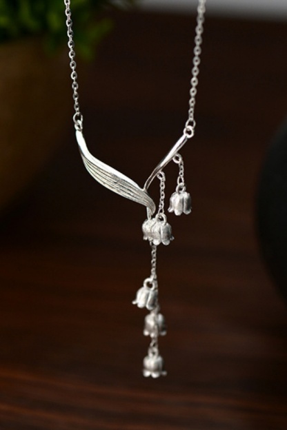 Dainty Simple Pendant Necklace for Women Floral Wedding Necklace for Bride 