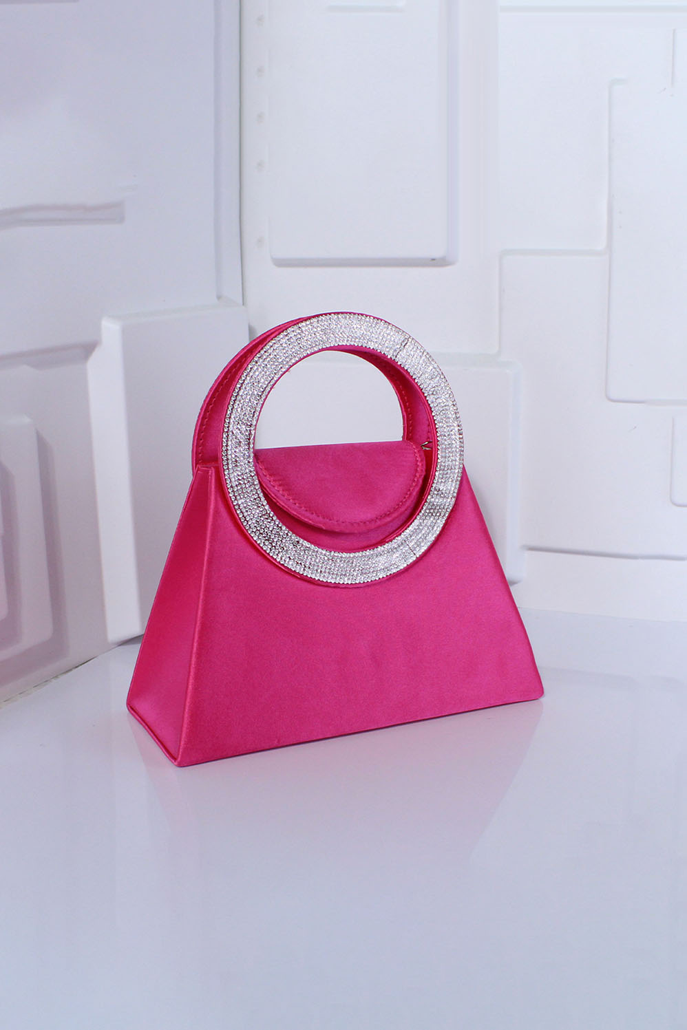 Women's Handbag Handmade Diamond Trapezoid Crossbody Chain Bag