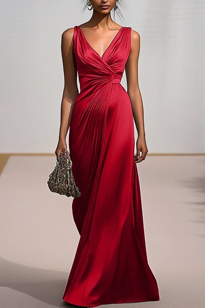 Deep V Formal Dress Green Pleating Maxi Dress Mother of the Bride Dress